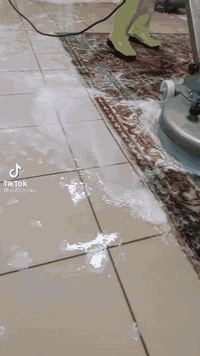 غسل سجاد • غسل سيارات • رميثة خلف الملعب