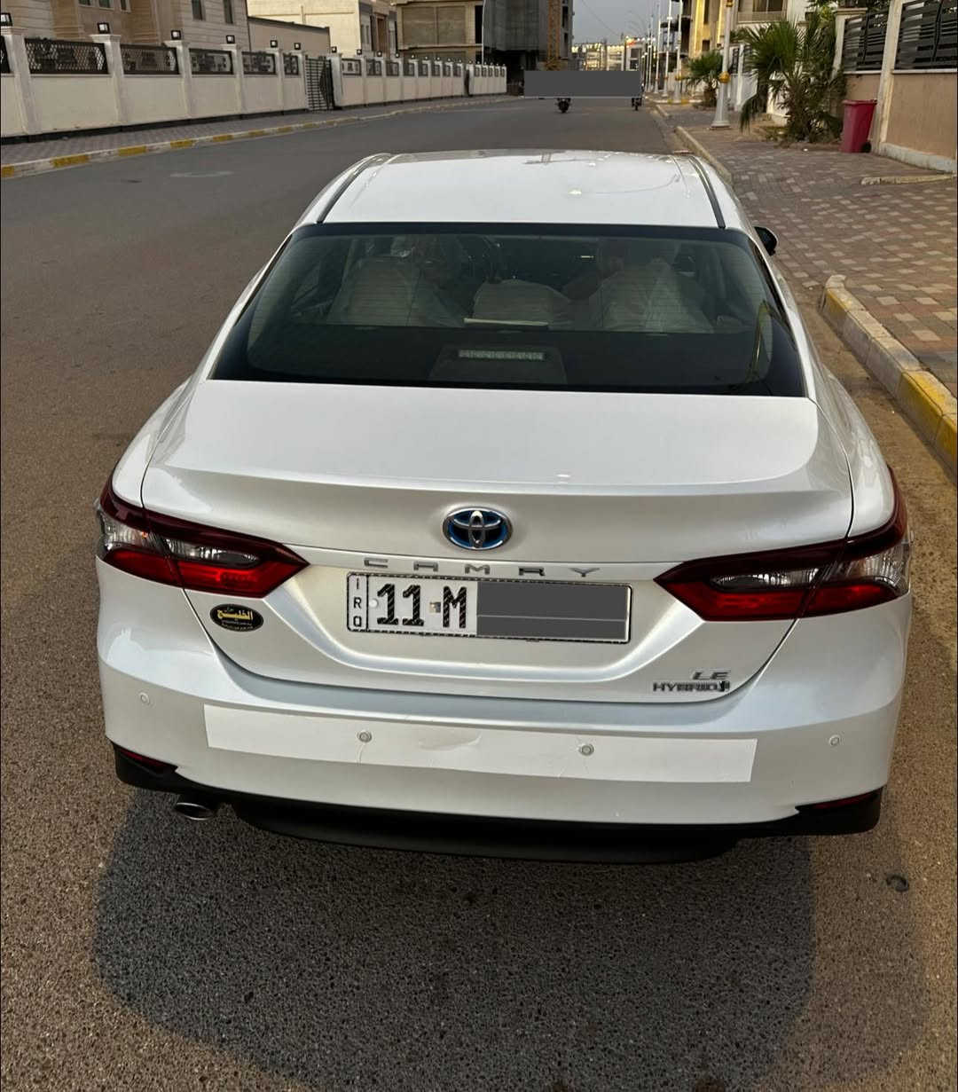 كامري خليجي هايبرد الفئه ( LE )
رقم بغداد 
موديل 24 
محرك 2.5
ماشيه 35 الف 
بصمه 
سايد بريك دكمه 
شحن لاسلكي 
كامره
حساس امامي خلفي 
•••
السعر 220$ بيه مجال 

‭0781 379 0335‬
