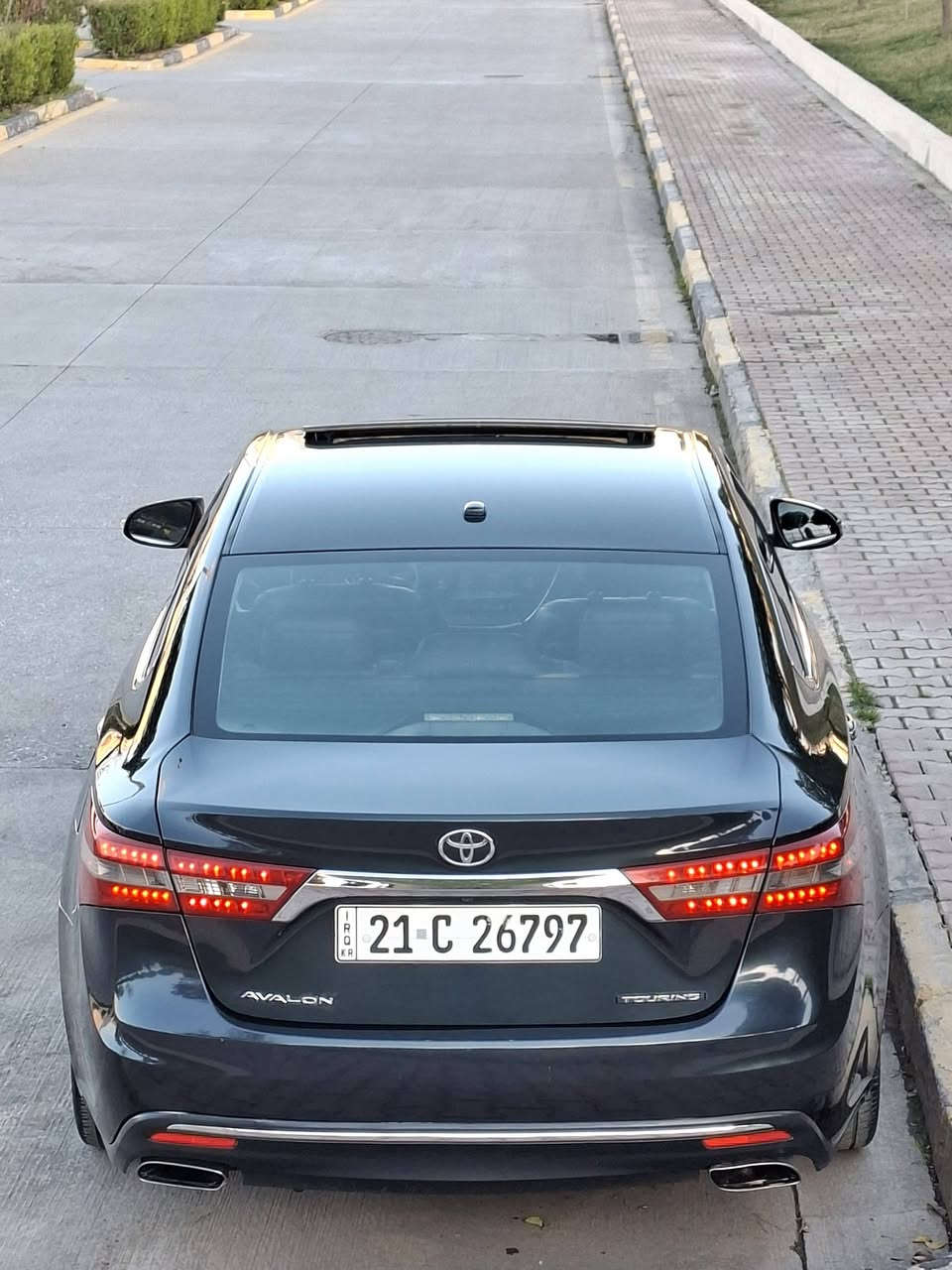 تويوتا افلون 2017 مواصفات تورينك فول مواصفات لون اسود كذاب
ملاحظة السيارة هزة فحص رقم سنوية جديد السياره بسمي تحويل وكالة بنفس اليوم 

حادثها خلفي فقط صندوق بيها صبغ بجم كبس بشرط بدون ايرباك صور الحادث سونر موجود بالمنشور 

محرك V6 حجم 3500 بنزين ماشية121ميل
شاشة بصمة كامرا سلايت كوشنات جلد كوشنات تدفئة كوشنات كاربا لايتات ليد  زينون  تبريد قطعتين رادار جانبي رادار أمامي رادار تحديد مسار بعد هواية مواصفات السيارة حيل نضيفة جاهزة مابيها اي نقص بشرط كير محرك تبريد ايرباك كهربائيات بشرط هزة رقم سنوية جديد بسمي السيارة  تايرات جديد للإستفسار اكثر اتصل ***********
