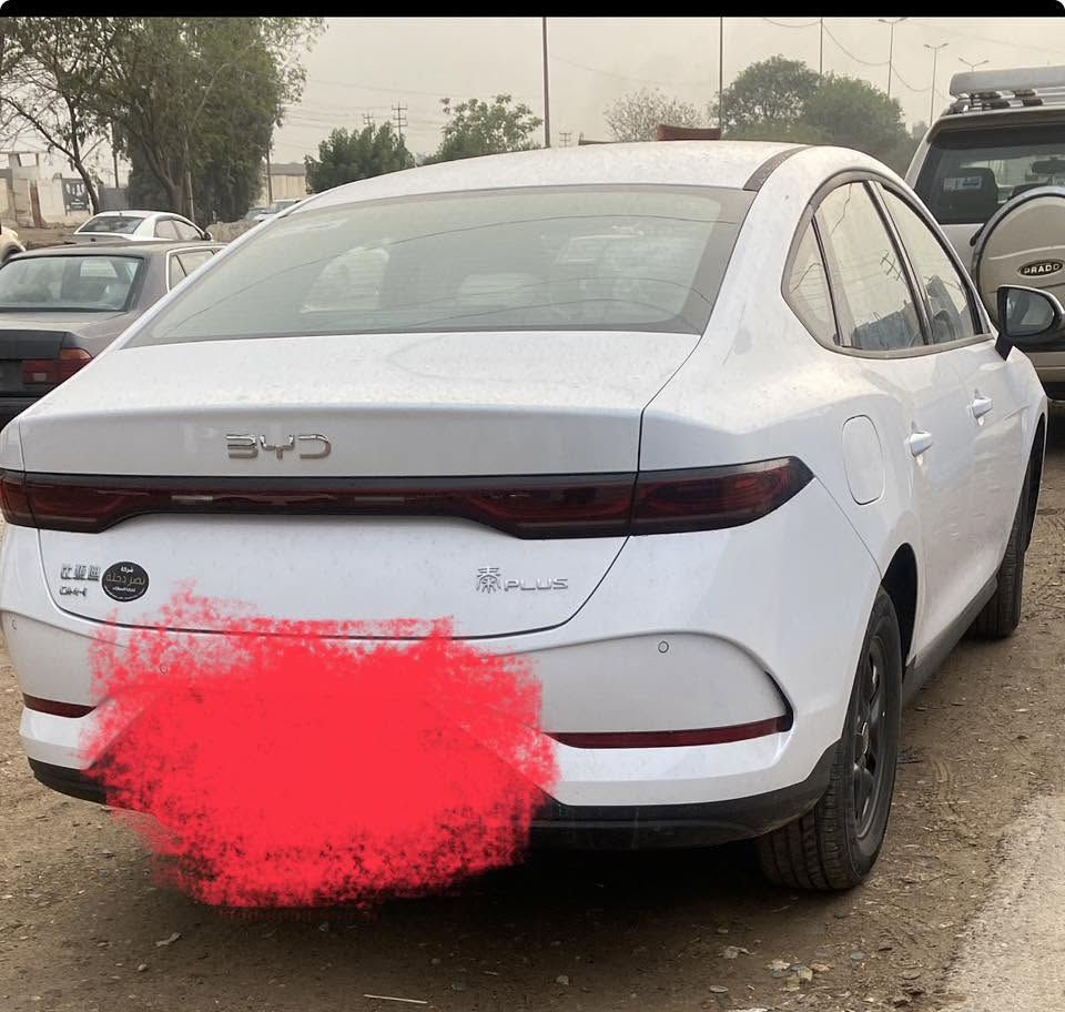 سلام عليكم بي واي دي كن بلاس للبيع موديل 2025 بأسمي ماشيه 7000 km السعر 19 مليون  بيها مجال بسيط مكاني حي العدل سياره مكفوله من الصبغ  الشراي يتصل هذا رقمي غير متواجد عالفيس ***********
