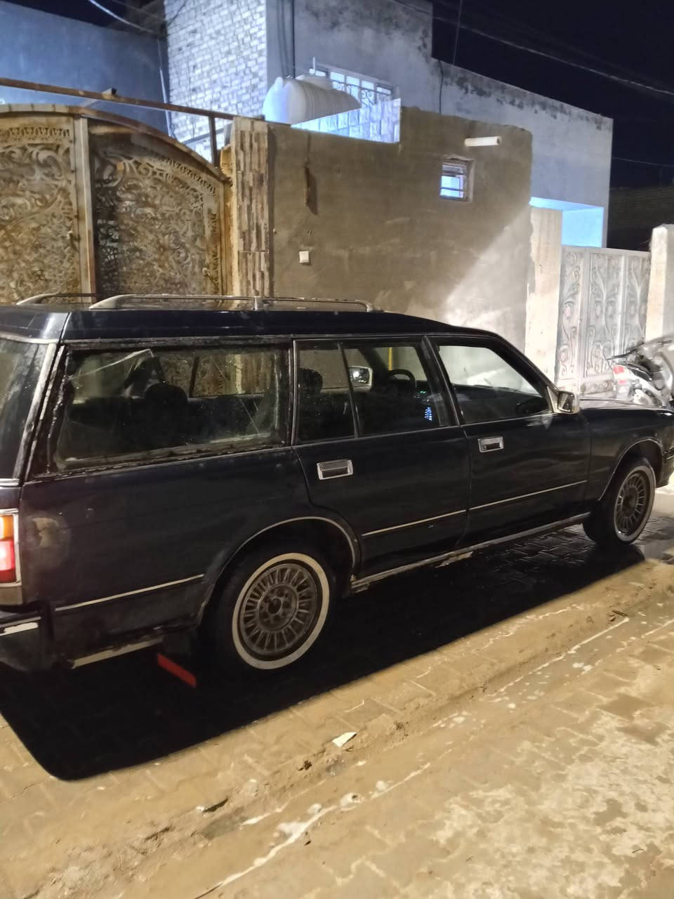 السلام عليكم سيارة البيع مكينه وحداية وكير جدد صارلهن شهر سعر 38 وبيه مجال الشراري *********** أتصال على هاذا رقم لايوجد على الخاص
