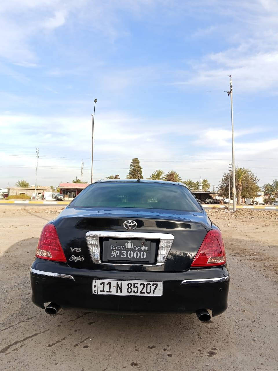 السلام عليكم ورحمة الله وبركاته
عندي سيارة ماجسته فول مواصفات مشروع وطني قرار ٤٨ امداور رقم بغداد بسمي رقم انكليزي فول بطن خمس دكم كصه قماره للبيع او المروس او هذا رقمي بيه وتساب ***********
