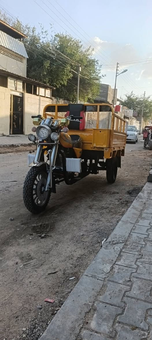 ستوته MTR موديل 15 اوراق اصولي تعمير جديد مابيها أي شي مستعمل كله جديد محرك اكسن  تواير صبق حراري صدر لايتات ضفيره كلهن جدد الستوته انضف من الصوره سعرها مليون و450 وبيها مجال حك الجيه 1450 عنوان بصره حيانية ( *********** )
