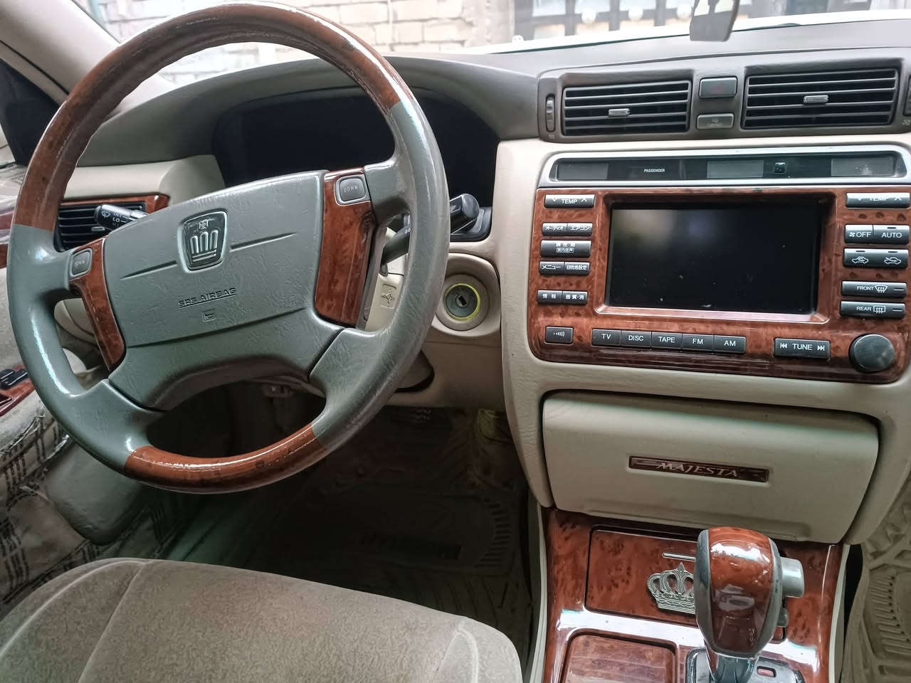 السلام عليكم ملكه البيع 3دكم شاصي75 رقم نجف نكليزي سنويه ال28 بسمي مداور ثاني يوم تحويره نجف فوك وجوه دشبول مثنى العيساوي لايت زنون دبل شاشه ارضيه جلد اربع كشنات كرهبائي برده خلفيه مكفوله كص وضربه ونقل جثه مكاني نجف السعر 130وبيها مجال ترهم مراوس بخليجي حسب القناعه ***********واساب
