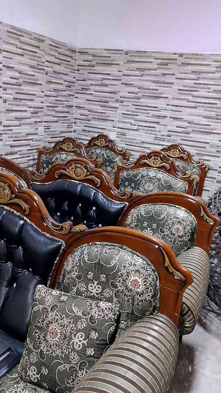 السلام عليكم تخم مستعمل نظيف تركي 10نفر***********
