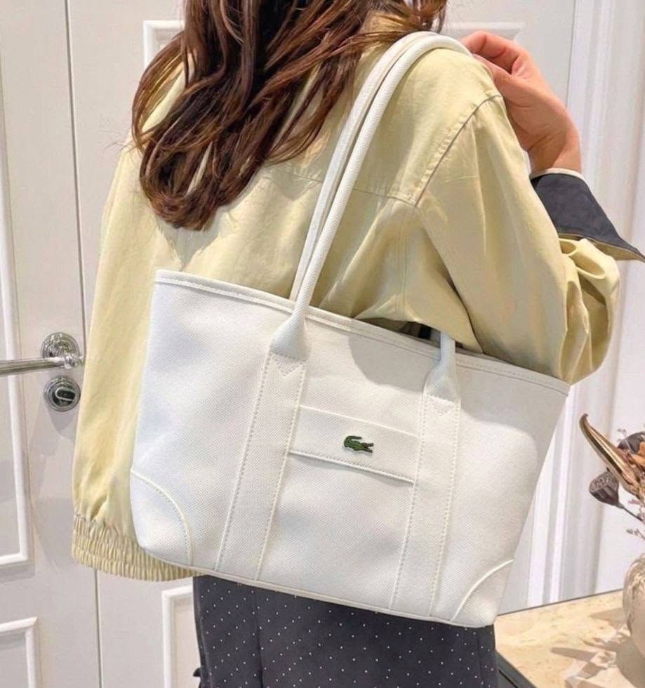 كوالتي 💯
العرض ↔️ 39
الارتفاع ↕️ 25
https://t.me/lulubagsstyleرابط قناة 
متوفر جمله


**إذا كنت صاحب هذا الإعلان وتريد حذفه لأي سبب، رجاءا أرسل رسالة إلى الدعم الفني**