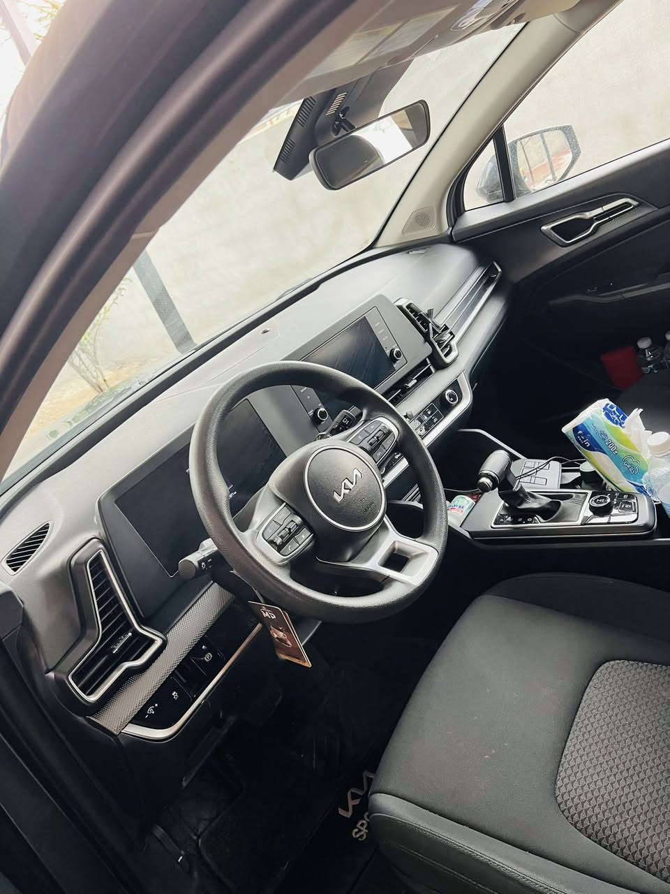 كيا سبورتج موديل 23 وارد امريكي حادث جاملغ وبنيد ماشية 17 الف بسمي تحويل ثاني يوم السعر 19 الف ***********
