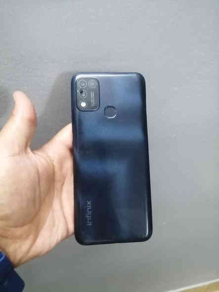 انفنكس هوت ١٠مساحه 32 مساحته
رامات ٢ ججبايت
بطاريه 6000 ملي انبير
جهاز جديد كله شغال دبل سيمكارت ويافاي كله شغال 
السعر ٥٠ وبيه مجال *********** كركوك
