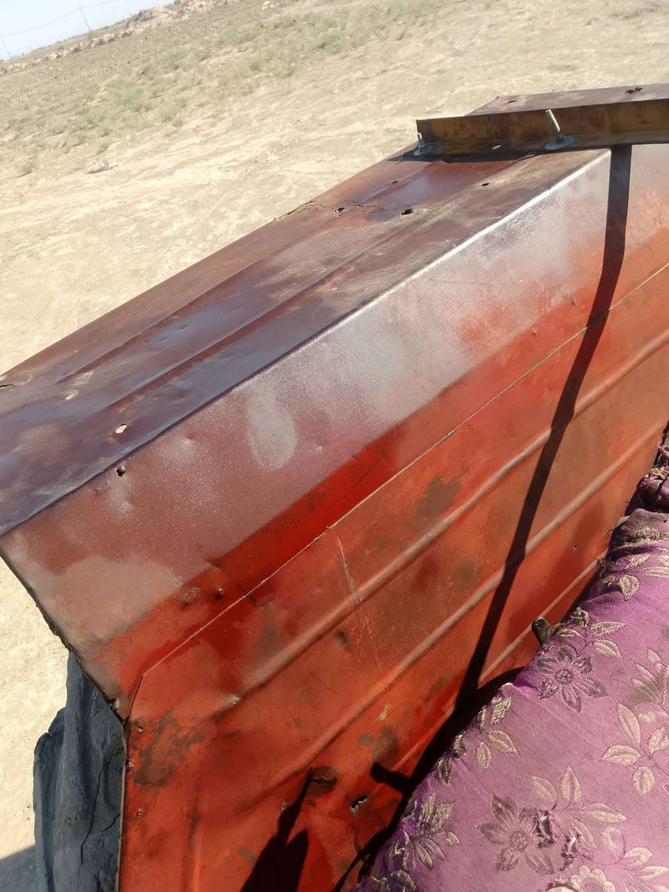 السلام عليكم مكينه عنتر البيع موديل 88مكفوله كفالة عامه محرك وبم كير كسل هودرليك مقدم كهربائيات راديتر جديده،بريك،دهن سلف جديد دينمه جديده تايرات جدد مكينه وضع شركه مال جناي مابيهى كل نقص العنوان بابل رقم الهاتف ‏‪***********‬‏
