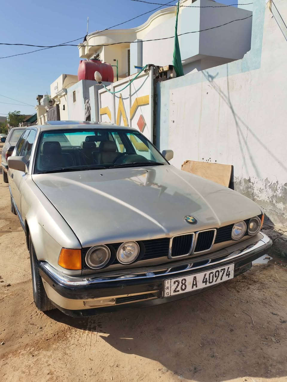 السلام عليكم
بي ام للبيع او مراوس حسب القناعه
735 موديل1991رقم نجف
سنويه لل2028
تبريد تدفئه هيترات كشنات جام مري كله شغال
جاهزه عله 24حبايه
مكينه كير خير من الله
سياره وضع شركه شرط 
لايت زنون
شرط من الدعاميه للدعاميه مابيه كلوب طافي
سياره مال جناي للاستفسار *********** مكان السياره نجف
