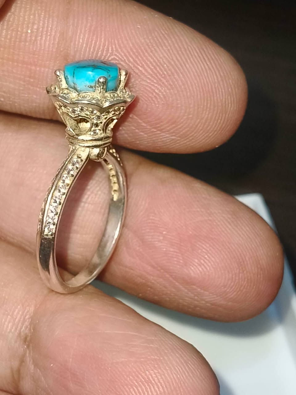 بسم الله ماشاء الله
خاتم فضة حريمي عيار 925
متوج بحجر فيروز سيناوى طبيعي 
مقاس ١٧ 
السعر خاص 
واتس اب 01229890666


**إذا كنت صاحب هذا الإعلان وتريد حذفه لأي سبب، رجاءا أرسل رسالة إلى الدعم الفني**
