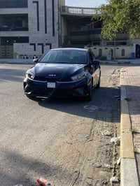 فورتي LX 2024 مكينة 2000 دوش  ماشية 14,000 ميل  مواصفات :  •وارد امريك...