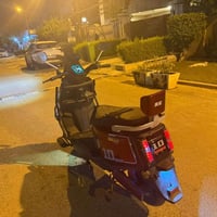 دراجة شحن صاعقة  مارونية  تمشي 85  كفالة عامة  كلشي شغال  بيها 4 سرع  ...