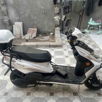 كومّاكي XGT KM • مدى ٦٠-٩٠ كم • بطارية Li-ion/LiPo4