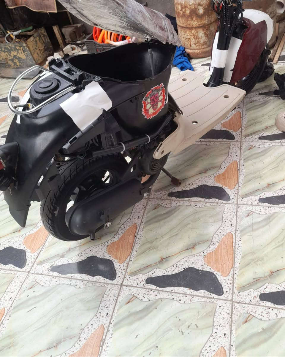 مصريه للبيع سعر 200 بيها صوت طلع بس من تمشي يختفي الصوت اعتقد صوت اكرنك الشراي بي خير ويدلل مكاني ناصريه قرب مستشفى بنت الهدى


**إذا كنت صاحب هذا الإعلان وتريد حذفه لأي سبب، رجاءا أرسل رسالة إلى الدعم الفني**