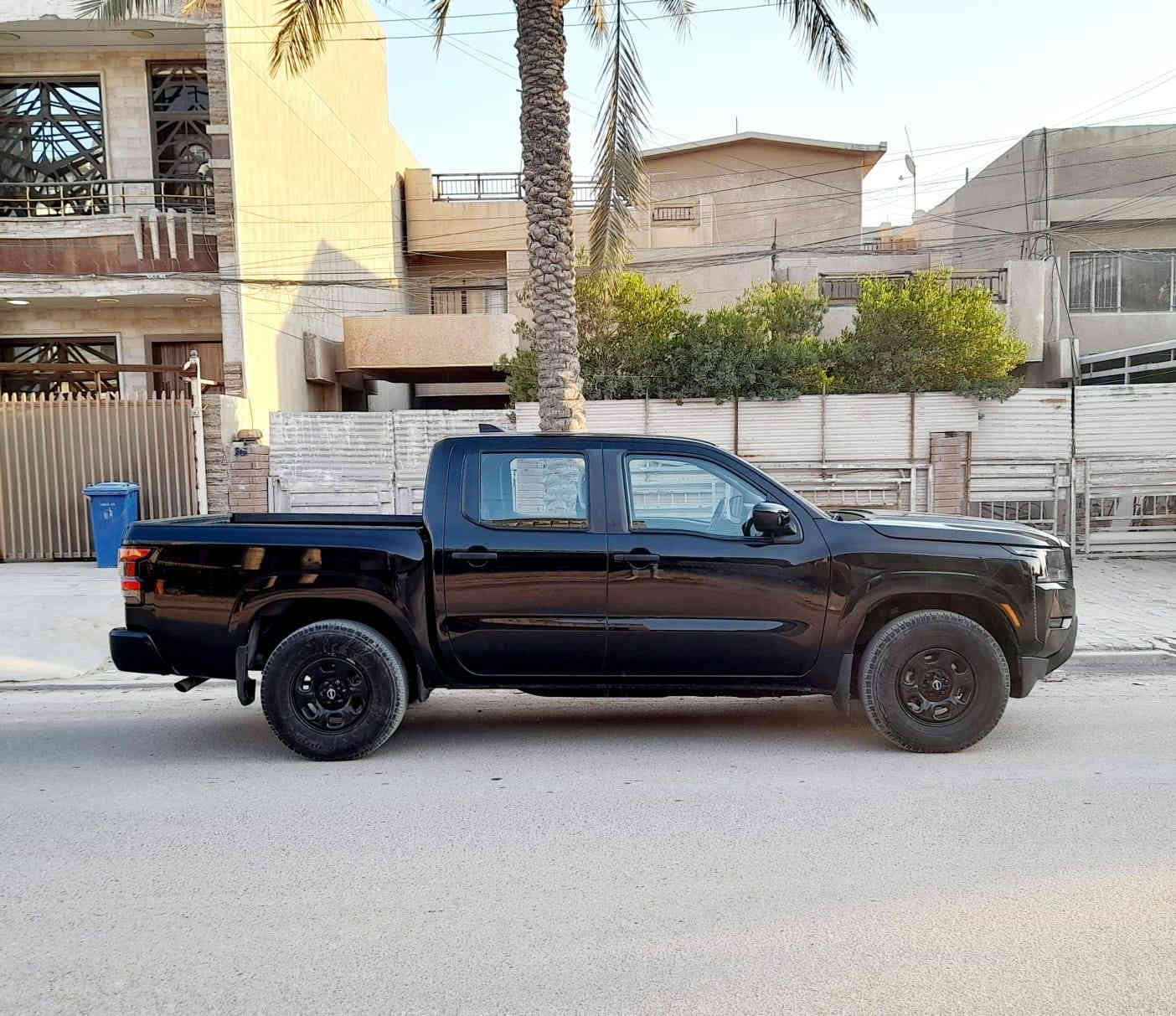 ﷽
السلام عليكم 
نيسان بيكم فر ونتير دبل قماره موديل (2022) وارد أمريكي
محرك ( 6 ) سلندر ( 3800 )
محرك وگير خير من الله 
رقم أربيل 
سنوية بأسمي جديدة
حادثها جاملغ وباب فقط من جهه الأيسرى صبغ فقط باب وجاملغ بدون داخل اريرباكات سليمه 

شاشة كبيرة
تحكم ستيرن جهتين
نقطه عمياء رادار خلفي و أمامي 
وتوقف ذاتي 
كاميرا خلفية
حساس خلفي
وباقي المواصفات معروفه 
مسوي صيانه كاملة للسيارة

ملاحظه ،،!
صور الحادث مرفقه مع الصور السياره 
ومراوس حسب الرغبه ،

العنوان : بغداد 
الهاتف : *********** وات ساب 
            ***********
