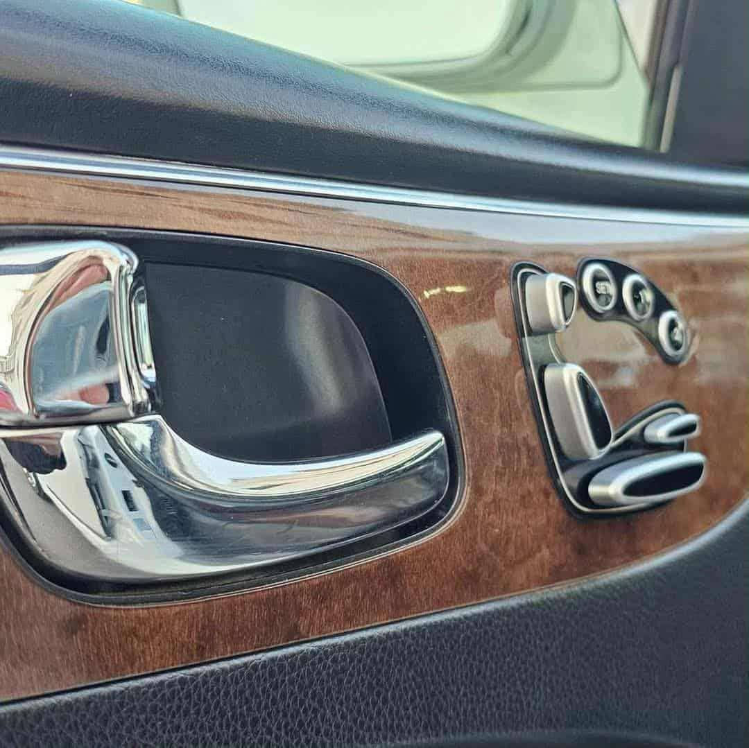 سلام عليكم شراي يخابر يدلل اكيوس هواندي موديل ١١ فول موصفات كفاله كير مكينه كهربايات شرط وكاله بيع مروس يرهم مكان بغداد ***********
