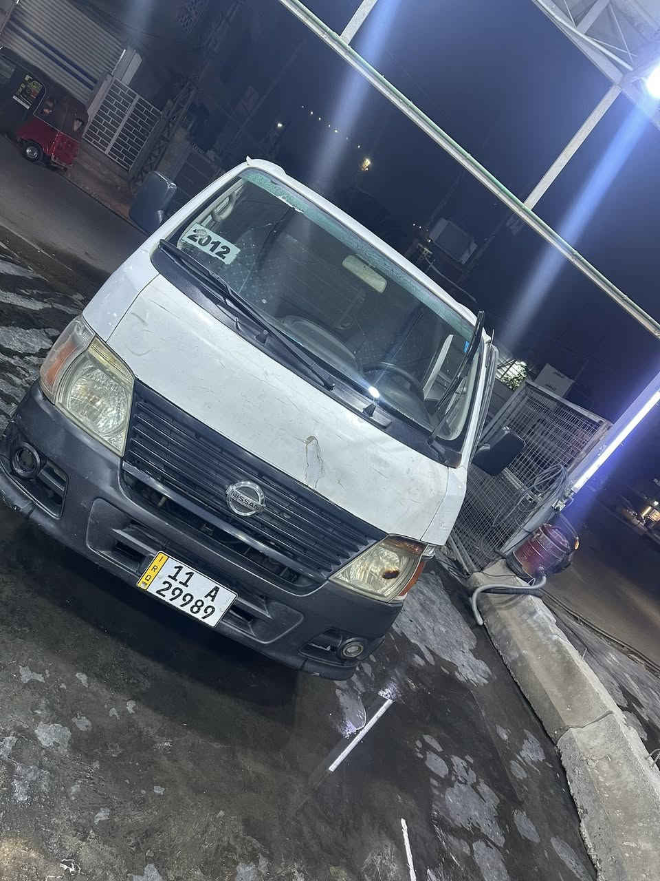 نيسان 2012 مكينه جديده صدر جديد تخم تايرات جديد محور كاز سياره كامله مابيهه نقص
رقم بغداد ب اسمي تحويل ثاني يوم ***********
