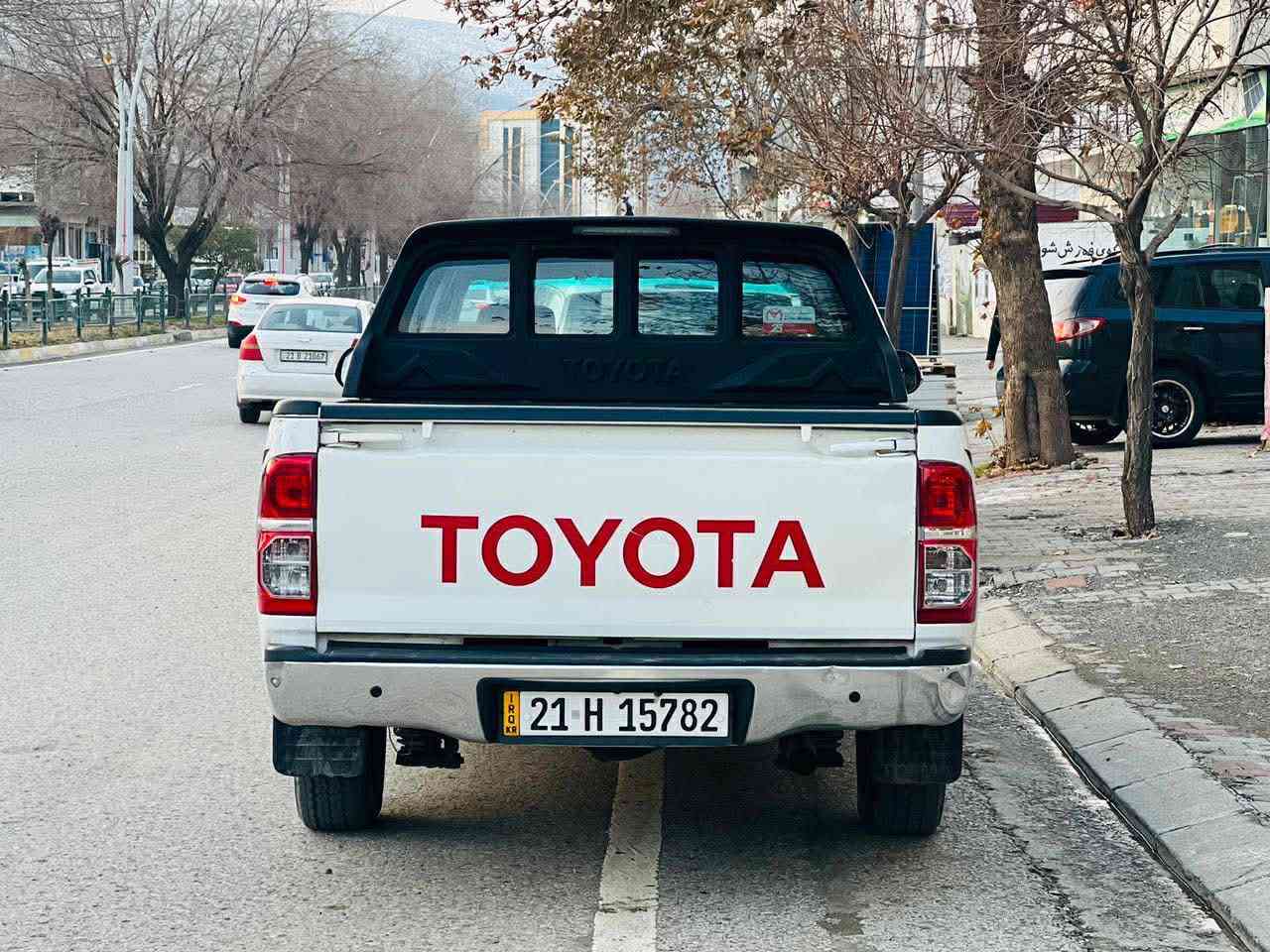 مەرزیە   ٢٠١٣. پارچەرەش لەسەر ساخە
گێر و مەکینە ئەکسل. کامل بەشەرت مەکینە بەس قەپاخ کرایتەوە .

١٥٠ هەزار  رۆشتوە نمونە لەجوانی رەقەموو سەنەوی تا ٢٠٣٠ نوێیە .

نرغ: 168 و مەجاڵ .

*********** 

شوێن . سۆران
