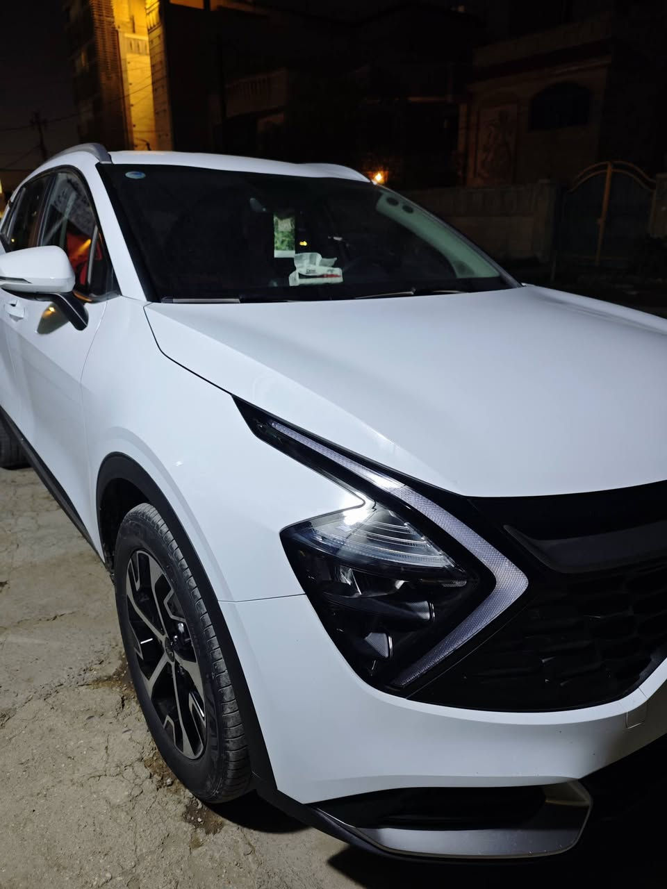 سلام عليكم..
سبورتاج 2025 خليجي رقم اربيل باسمي شخصيا مكفولة كفالة عامة وخاضعة لضمان شركة NIM لمدة خمسة سنوات.
محرك 2000 دوش
گير AT المرغوب
ماشية 11 الف كيلومتر
اشاير بالمري
سايد بريك دكمة
اوتو هولد
وباقي المواصفات معروفة
سعرها 235 ورقة وبيها مجال للطيبين.
للتواصل رقم الهاتف ***********
مكانها بغداد-الكرادة
