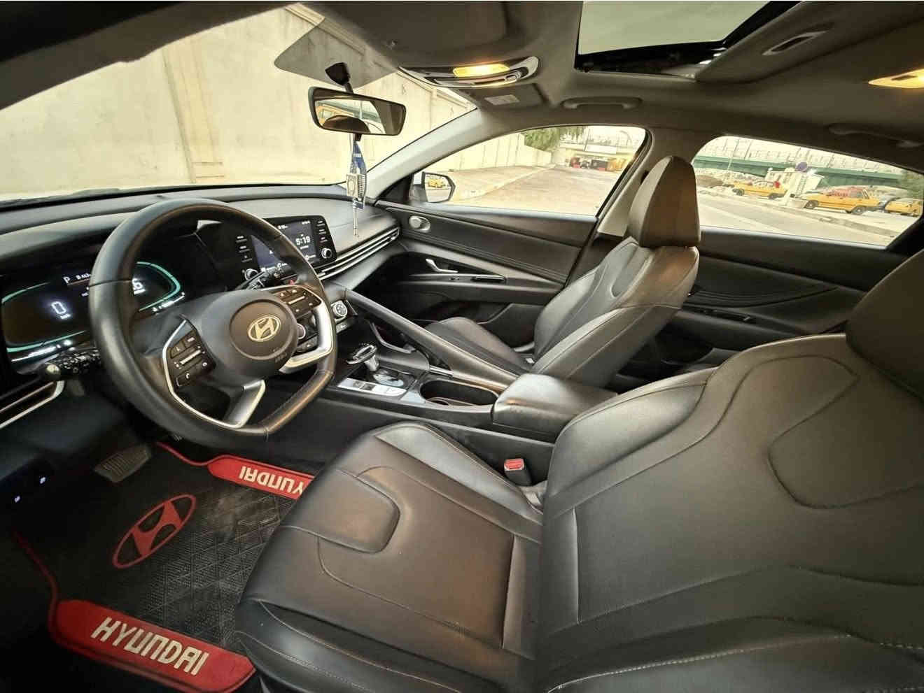 السلام عليكم

سعر مناسب💵🚘

هيونداي النترا 2024 خليجي فول مواصفات رقم اربيل بأسمي  ماشية 21 الف 

المحرك : 1.5 دبل نوزل كير 8

المواصفات: بصمة تشغيل بصمة ابواب / شاشة اصلية أبل كار بلي / عداد سرعة ديجتل / مقاعد جلد اسود / 6 ايرباك (الدشبول الدركة التكم المقاعد) / لايت led  / لايت زنون عالي ناصي / فتحة سقف / الدركة شكل الرياضي حرف D / ويل رياضي حجم 17 / تبريد قطعتين / مري كهرباء+ اشاير بالمري / / وفول تحكم ستيرن / حساسات خلفية +كاميرا  / سايد بريك كهربائي / درايف - اوتو هولد

بغداد - العامريه 

***********☎️
