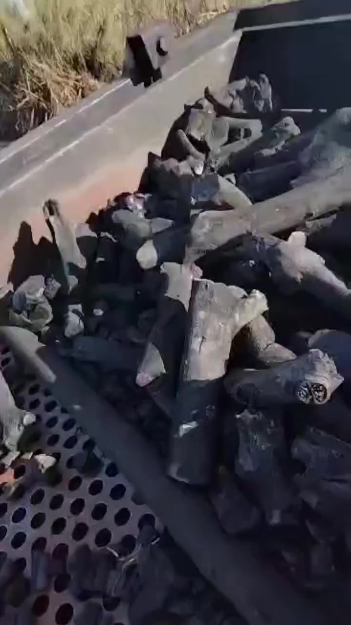 #فحم_الحمد : جودة وسعر وموعد 🥇
بفضل الله : معكم  طول الوقت على هذا المبدأ 🥇
والواقع يشهد بذلك ☑️
للتواصل والاستفسارات 📱
المدير العام /أمحمد سعيد 
00201010442817📞
واتس اب  و ايمو. 
العنوان/
/ المستودعات : مصر /البحيرة /رشيد / البوصيلى 
شركة الحمد لإنتاج وتصدير الفحم ☝️
00201010442817


**إذا كنت صاحب هذا الإعلان وتريد حذفه لأي سبب، رجاءا أرسل رسالة إلى الدعم الفني**