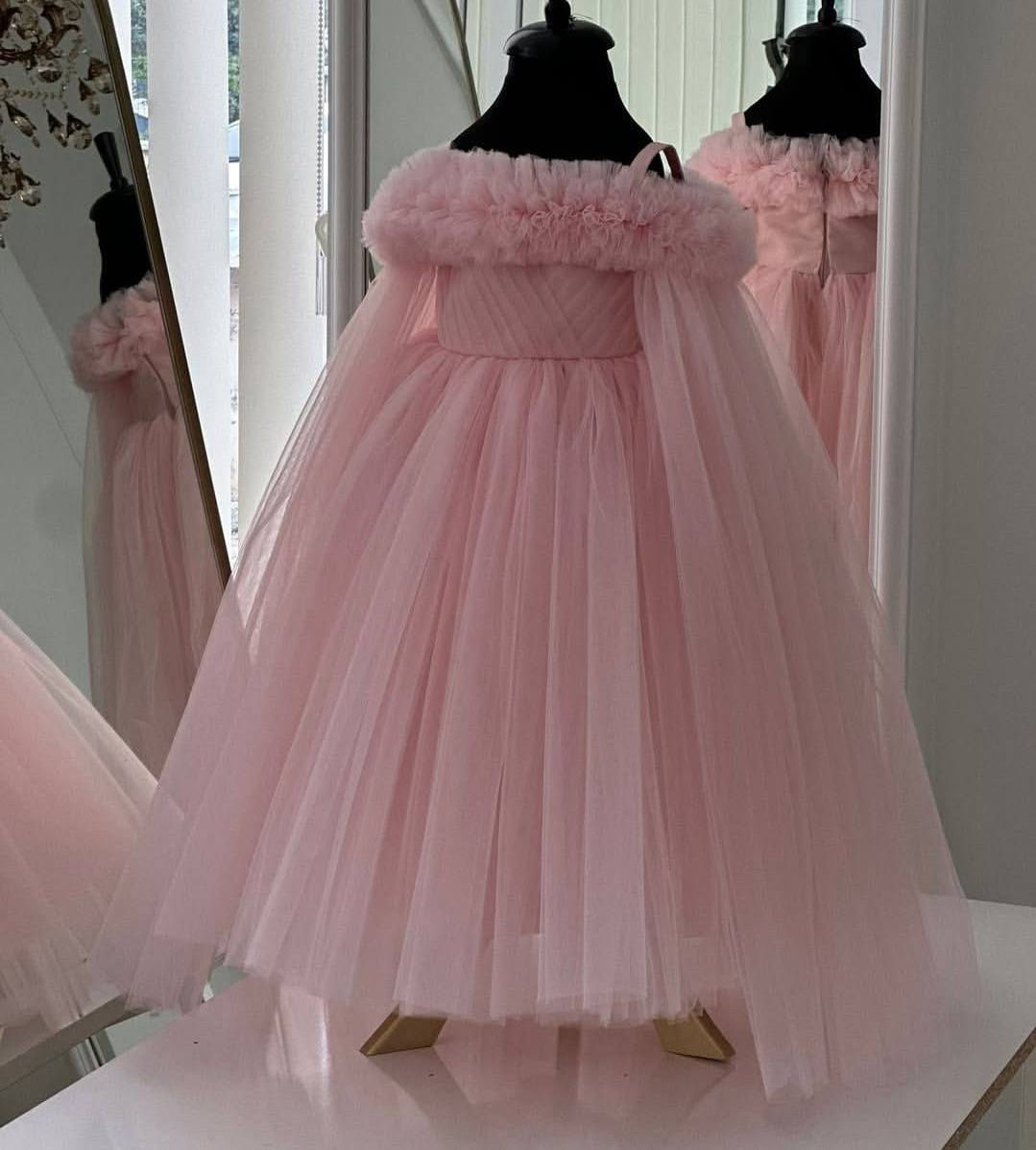 تخفيضات العيد 🔥🔥 السعر بلاش استغلوا العرض لان لفترة محدودة 
ب ١٥ فقط من عمر شهر الى ٥ سنوات وب ٢٠ من عمر ٦ الى ١٠ سنوات توصيل بغداد ٥محافضات 6 اي اختلاف عن صوره يرجع بيد المندوب الالوان متوفره احمر وردي سمائي فقط مدة التوصيل اقل سبوع ويوصل طلب 
للحجز رقم وعنوان وصوره موديل تردي واقرب نقطه داله 
توصيل بغداد ٥محافضات 6..... 
@إشارة


**إذا كنت صاحب هذا الإعلان وتريد حذفه لأي سبب، رجاءا أرسل رسالة إلى الدعم الفني**