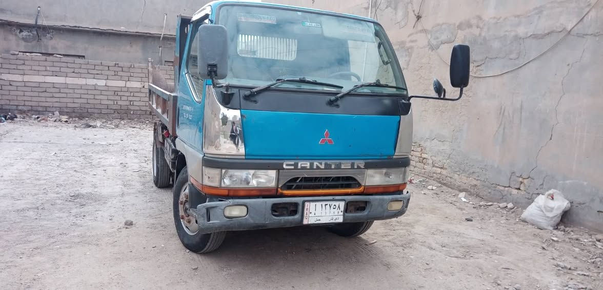 كنتر كلاب
بزون فحل
موديل 1994
معلاية
السعر ٨٥
مكاني ناصرية الغراف
***********
