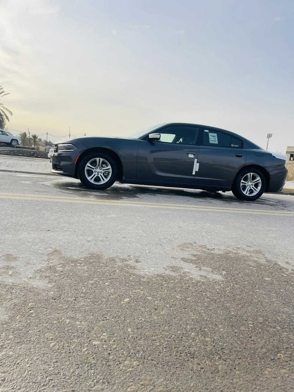 تحيه طيبه 🙂.  دوج جارجر SXT.  مديل 2016. اصل.  مكينه 3600حادث جاملغ وبنيد بدون عابر مكينه كير اكسل حداديه تخم تاير كله جديد رقم مثنى تحويل شرط مكانها سماوه مركز. بيع او مراوس. اي ستفسار  خابر وتدلل ***********
