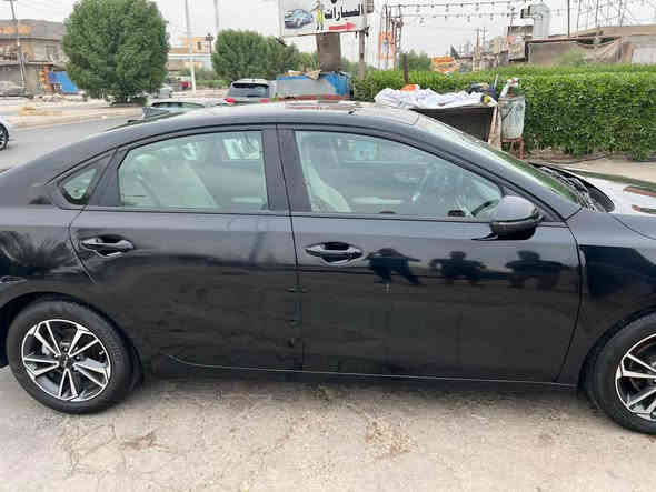 للبيع 
فورتي  دوش 2024
بغداد / حره
اللون اسود
الضرر قطعتين البابين اليمين
بجم كبس
الداخل جلد ابيض
تحديد مسار
ماشيه 30 الف قابل للزيادة
بإسم البائع
السعر 15.000$
***********
مكان السياره /الفلوجة الفلوجة
