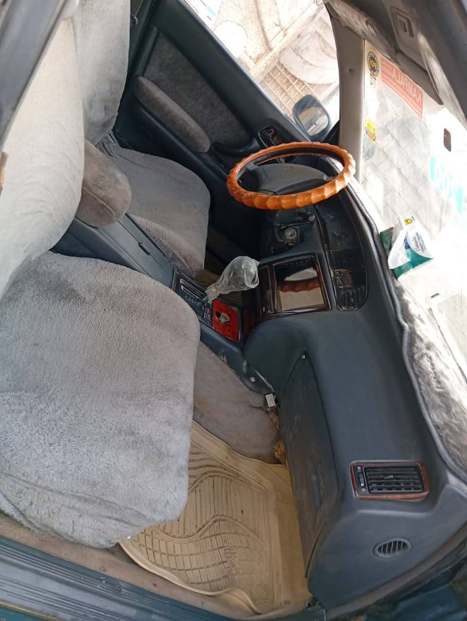 اسلام عليكم من رخصت مدير الكروب تويوتا اكراون صالون بطه موديل 1992 سياره جاهزه برغي مابيه نقص مصبوغ صبغ عام اثر جراد محرك كير حداديه تخم تاير باتري كهرباايات كله جديد كله شغاله دواخل كارتون كفاله كص واصوليات ونقل جثه رقم كربلاء انكليزي سنويته ل 30 تحويل مباشر العنوان كربلاء المقدسة السعر 62 وبيه مجال بيع او مراوس حسب القناعه هاذه رقم اتصال اواتساب متواجد ***********
