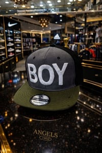 شفقات صيني • ٢٤ قطعة • بدون تحديد