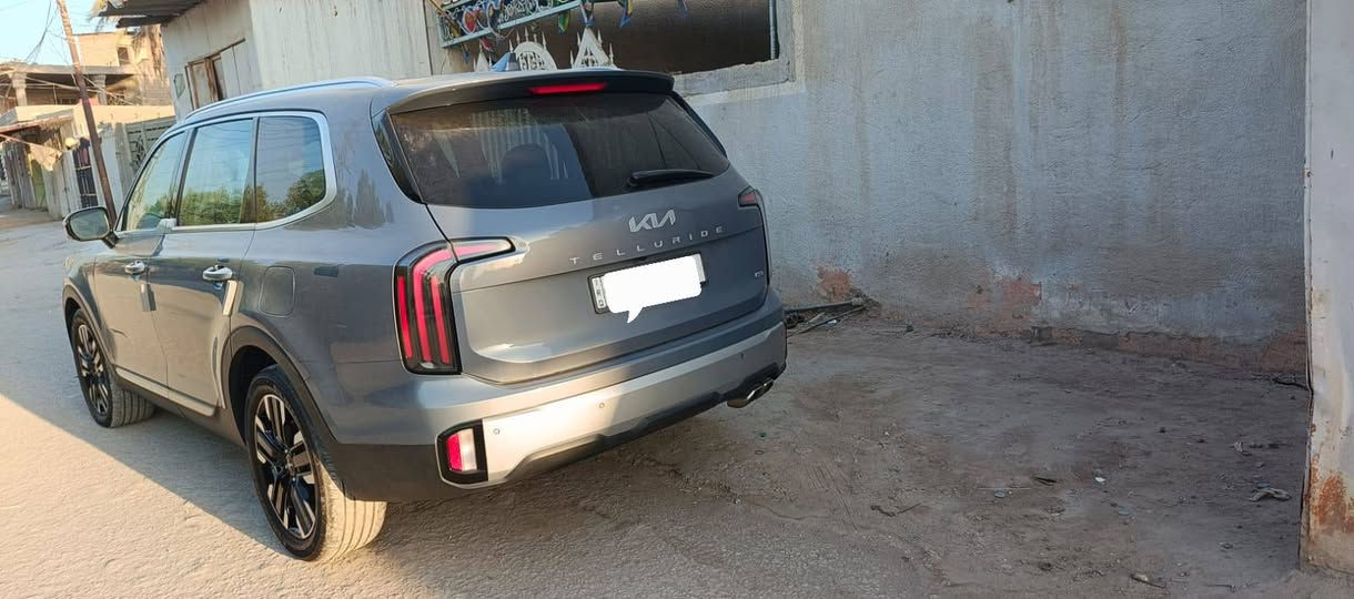 2024 Kia تيلورايد
الفئة: SX

(السياره داخله شهداء  وكاله  أسوي )
فول مواصفات

كلين تايتل بيها صبغ كلش قليل بخشم البنيد

🏁عداد المسافه 32 الف ميل 

✨ فتحتين سقف 2

🪞 مرايا شفط🔁 مرايا إشارات

🔥❄️ كشنات أمامية تدفئة وتبريد

👑 كشنات منفصلة VIP

🚀 تشغيل عن بعد

📡 رادار أمامي

📡 رادار خلفي 3

💡 لايتات LED زنون

🌤️ لايتات نهارية LED

📟 حساسات أمامية وخلفية

🎛️ هزاز ستيرن

💆‍♂️ مساج كشن السايق

🌈 إضاءة داخلية ليزرية

🎥 كاميرات 360 درجة

👁️‍🗨️ نظام النقطة العمياء

🛣️ تحذير مغادرة المسار

🧠 مثبت سرعة متكيف

🛑 مانع تصادم

🧳 باب خلفي كهرباء

💺 ميموري كشنات

🔊 نظام صوتي فاخر

تدفئة الستيرن

السعر 325
للاستفسار ***********
