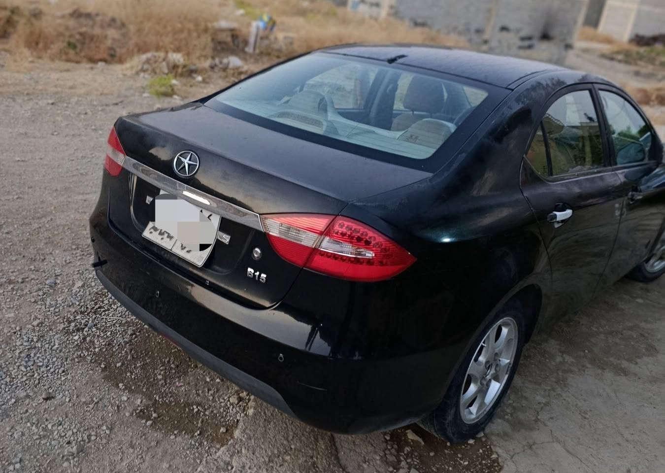 جاک مۆدێل 2012 ڕەش گێر عادی تەبرید پارچەیەکی بۆیاخە سەقفی کاڵبوونەوەی هەیە سەنەوی تا مانگی ۱۰ ی ٢٠٢٦ ی ماوە ٥۰ گەڵا مەعامەلە. *********** السليمانية, العراق
