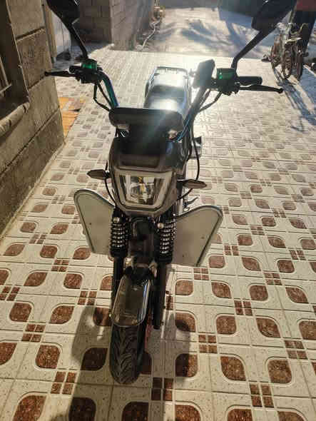 سلام عليكم ورحمة الله وبركاته اخوان
للبيع ماطور شحن هارلي جبلي موديل 2025 الماطور
نضيف واحله من الصور السعر 750 الف وبي مجال شي بسيط 
المواصفات
بصمه تشغيل عن بعد
شاشه تاب كبيره
سماعات بلوتوث
سويجات عدد 2
كرت تشغيل عل شاشه
  اخوان الموشراي لا يتعبني للتواصل خاص
او لاتصال عل رقم
***********
