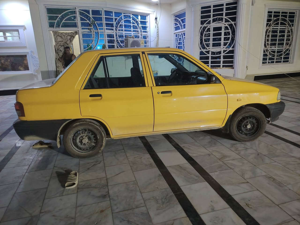 سلام عليكم عندي سيبا للبيع موديل 2023 سياره نضيفه كلش مكفولة السياره كفاله عامه سعر 60 ورقه وبيه مجال ويوجد اقصاد مكان دیوانيه المركز رقم ***********
