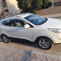 توسان ٢٠١١ • محرك ٢٠٠٠ • كاميرا خلفية