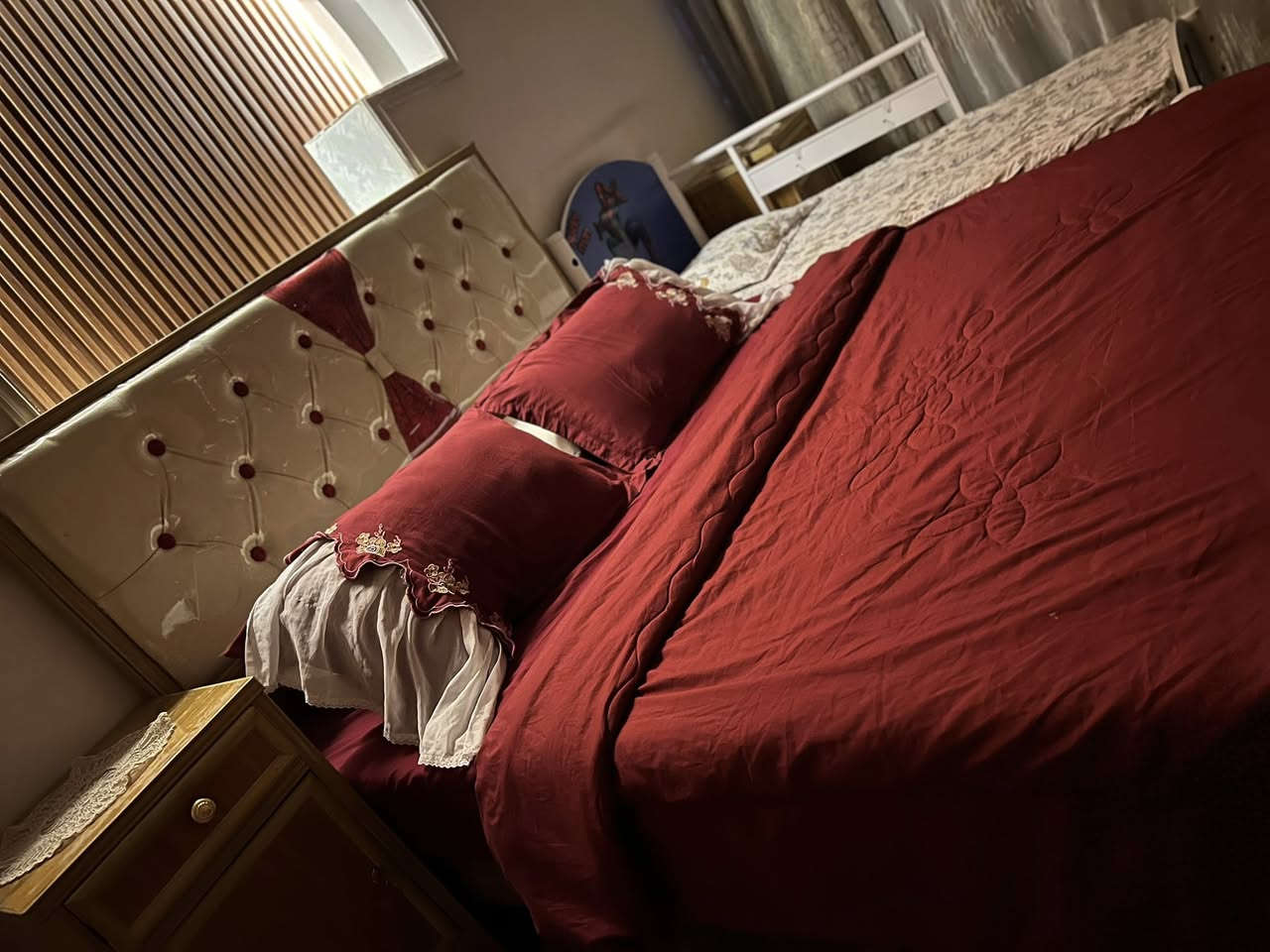 غرفه عراقيه تفصال نظيفه استعمال سنه ونص
سبب البيع السفر
كلفتنا مليونين ونص
نبيعها ١٧٥٠


**إذا كنت صاحب هذا الإعلان وتريد حذفه لأي سبب، رجاءا أرسل رسالة إلى الدعم الفني**