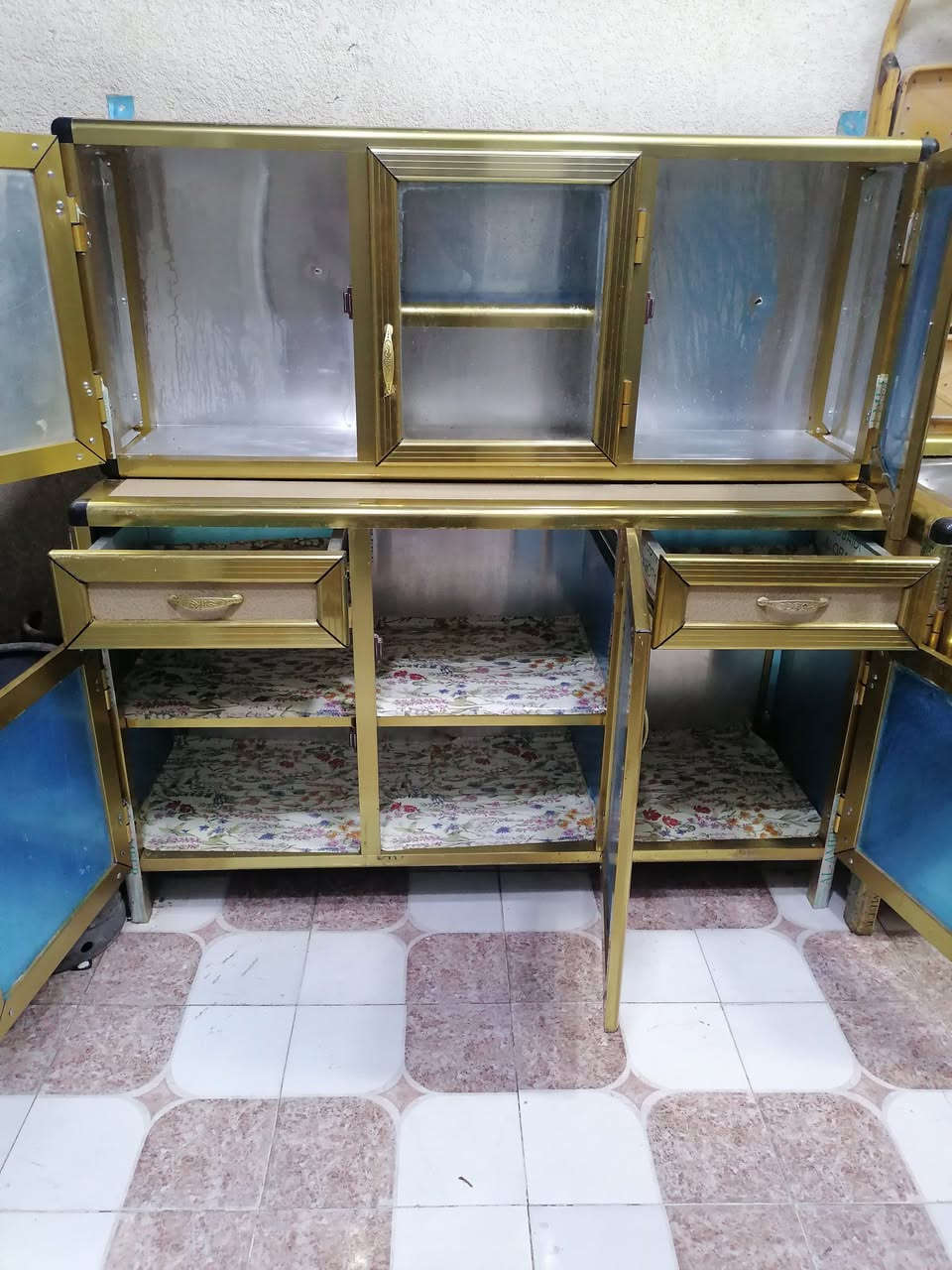 💥غراض بيت للبيع الشراي يتصل***********💥 كاونتر تسكام نضيف حيل ١٧٥وبي مجال ٣قطع
تخم ديوان ٩نفرات اخو الجديد تسكام ب٣٠٠
غساله ١٦كيلو هيتاشي ب٧٥
ميز شاشه ملكي ب٧٥
ميز تواليت ابو المرايه سلايت جديد٧٥
ميز طعام مع ٦كراسي و٣طبلات٨٥ بلاستك شرط جدد٩٠
طباخ اخو الجديد إيطالي ب١٢٠
صوبا نفطيه جديده ٤٠
ماطور مي ٣٠
قناني غاز ب١٠٠قفل بدون عمله
