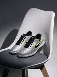 نايكي تيمبو • ٣ ألوان • مقاسات ٣٥-٤٥