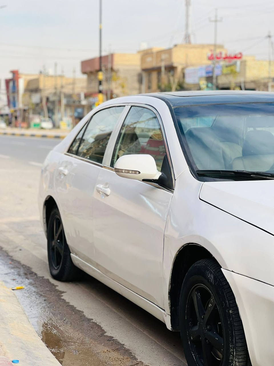 السلام عليكم بي واي دي F6 2012 رقم كربلاء كير عادي مصبوغة حزام جماليه مكينه 2000 مكاني كربلاء ***********
السعر 55 وبيهه مجال
