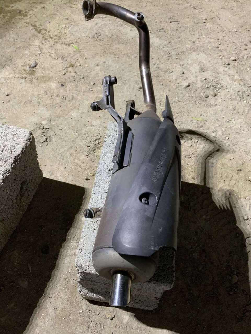 سلام عليكم صالنصه رياضي بلادي للبيع مال حوايه جديده سعره ٧٥الف مكاني بغداد لبياع  تقاطع درويش وهاذه رقمي ***********
