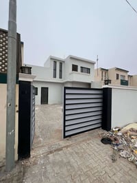 مجمع ابو تراب • ٢٠٠م • ٣ غرف