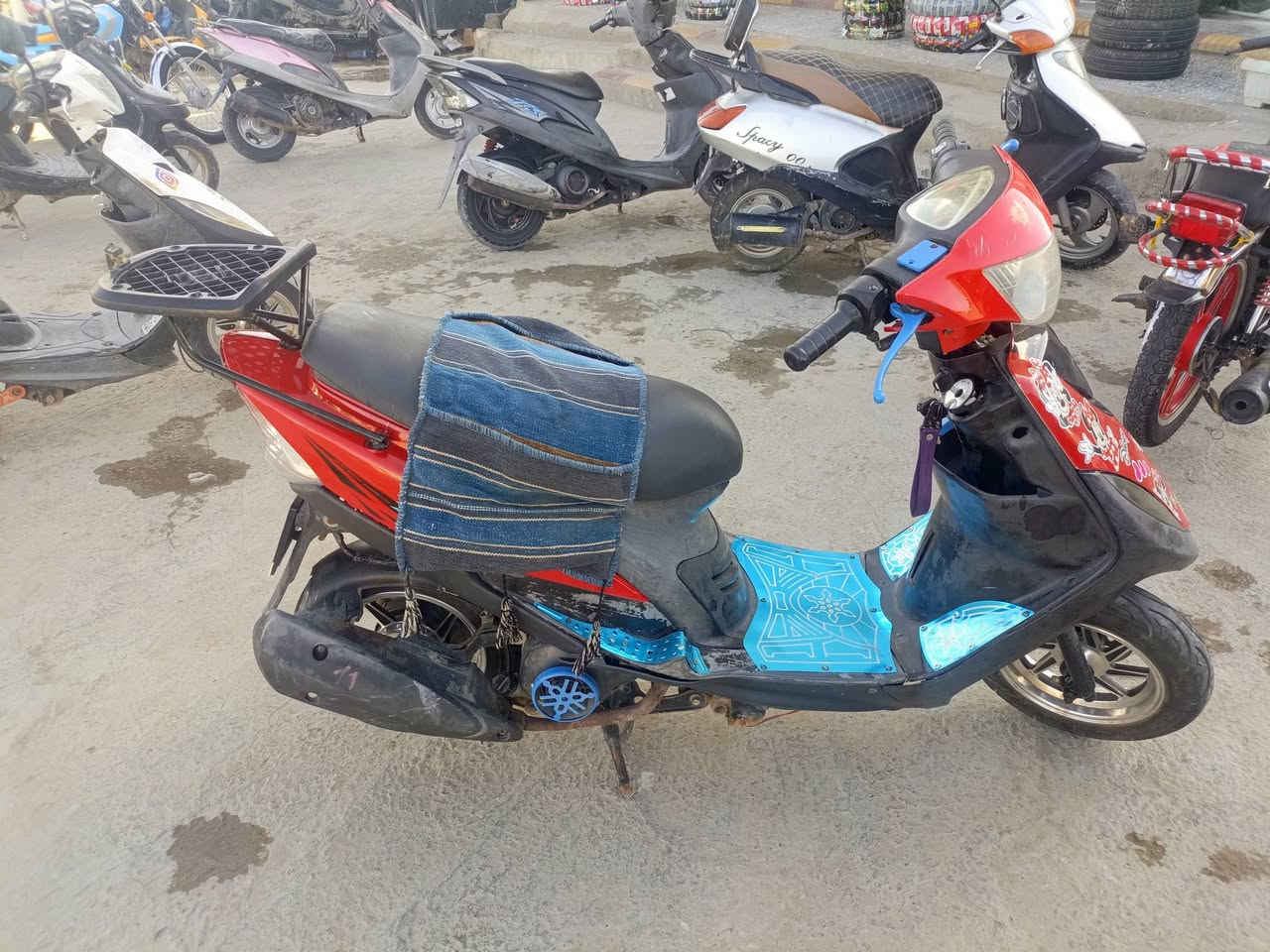 السلام عليكم دراجه ماكس
مراوس حسب القناعه 

مكان يم جسر الحصوة


**إذا كنت صاحب هذا الإعلان وتريد حذفه لأي سبب، رجاءا أرسل رسالة إلى الدعم الفني**