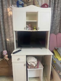 مكتبه • حي جهاد • أثاث مكتب