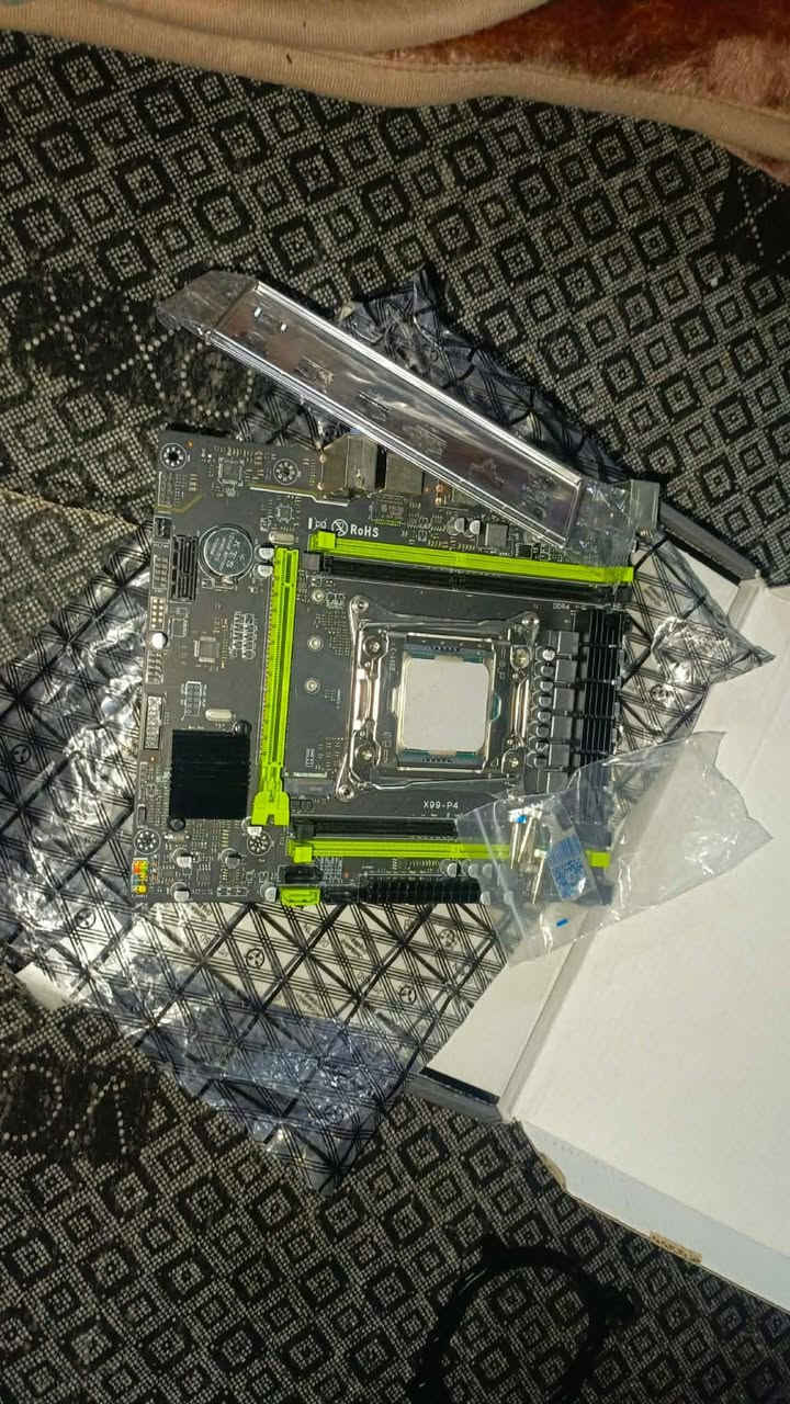 متوفر
بورد x99
معالج e5 2667v4

40الف شامل توصيل

كيبورد f99 جديد كبس
50الف شامل توصيل


**إذا كنت صاحب هذا الإعلان وتريد حذفه لأي سبب، رجاءا أرسل رسالة إلى الدعم الفني**