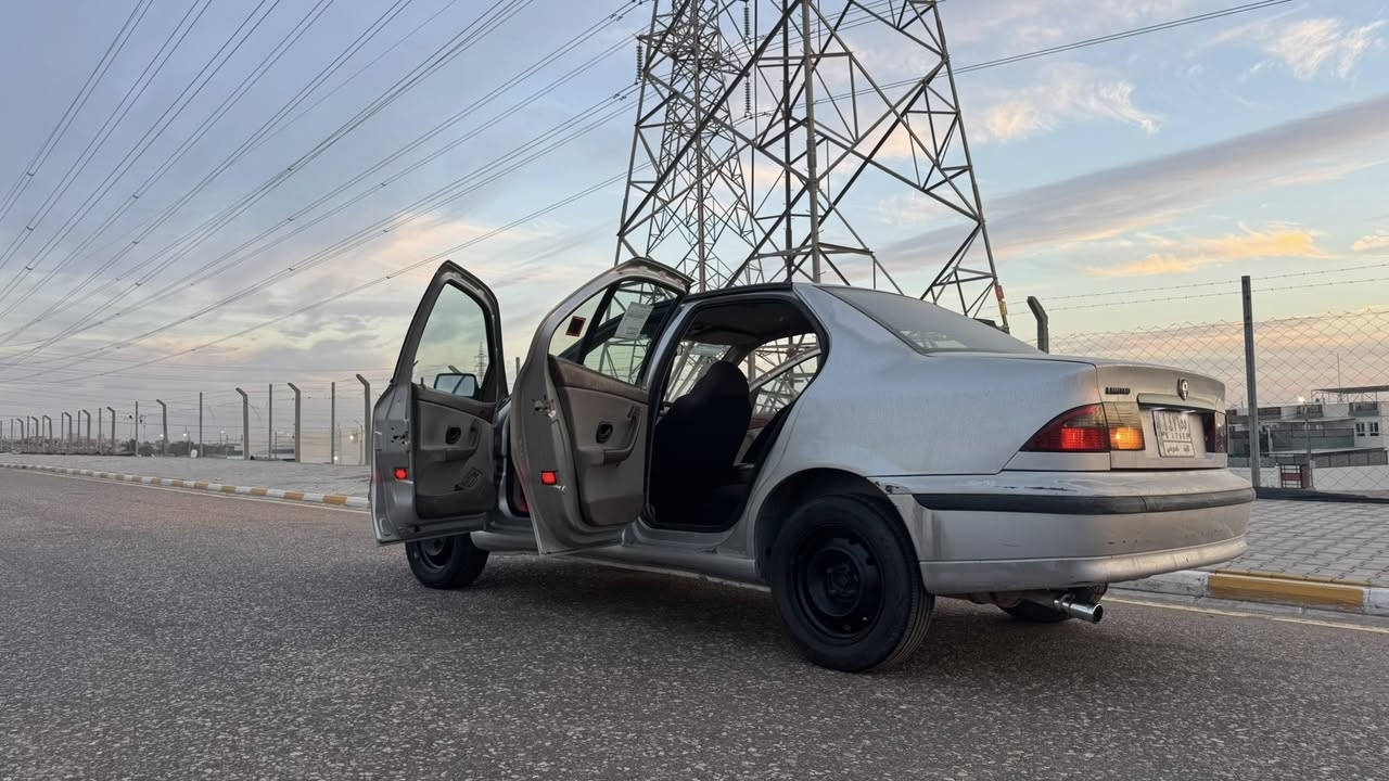 ما شاء الله 
سمند سلفري 2013 نجف السنوية تسقط 2026
سيارة ليبل واحد بدون صبغ او تبديل كلشي شغال بلادي
 تبريد وتدفئة وتخم تاير وباتري وحدادية ومجموعة بنزين كاملة مكملة وبالعافية على الياخذها
***********
