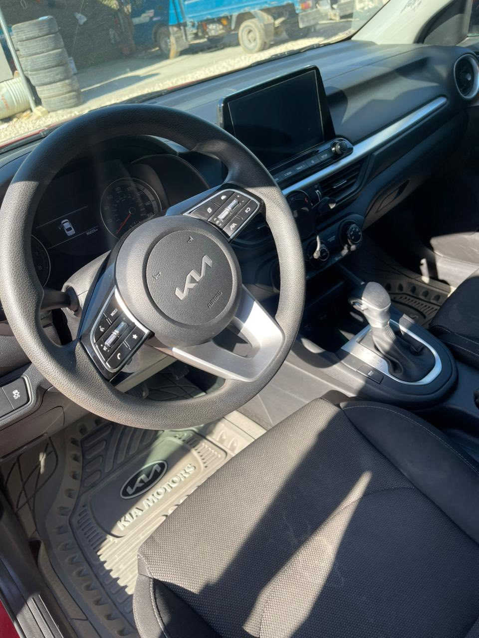 2023 KIA FORTE, LX
للبيع فقط
فورتي 2023
حادث چاملغ خلفي فقط 
صور الحادث مرفق بالمنشور
رقم اربيل 
السعر اكتب رقم 1
تفاصيل ***********
