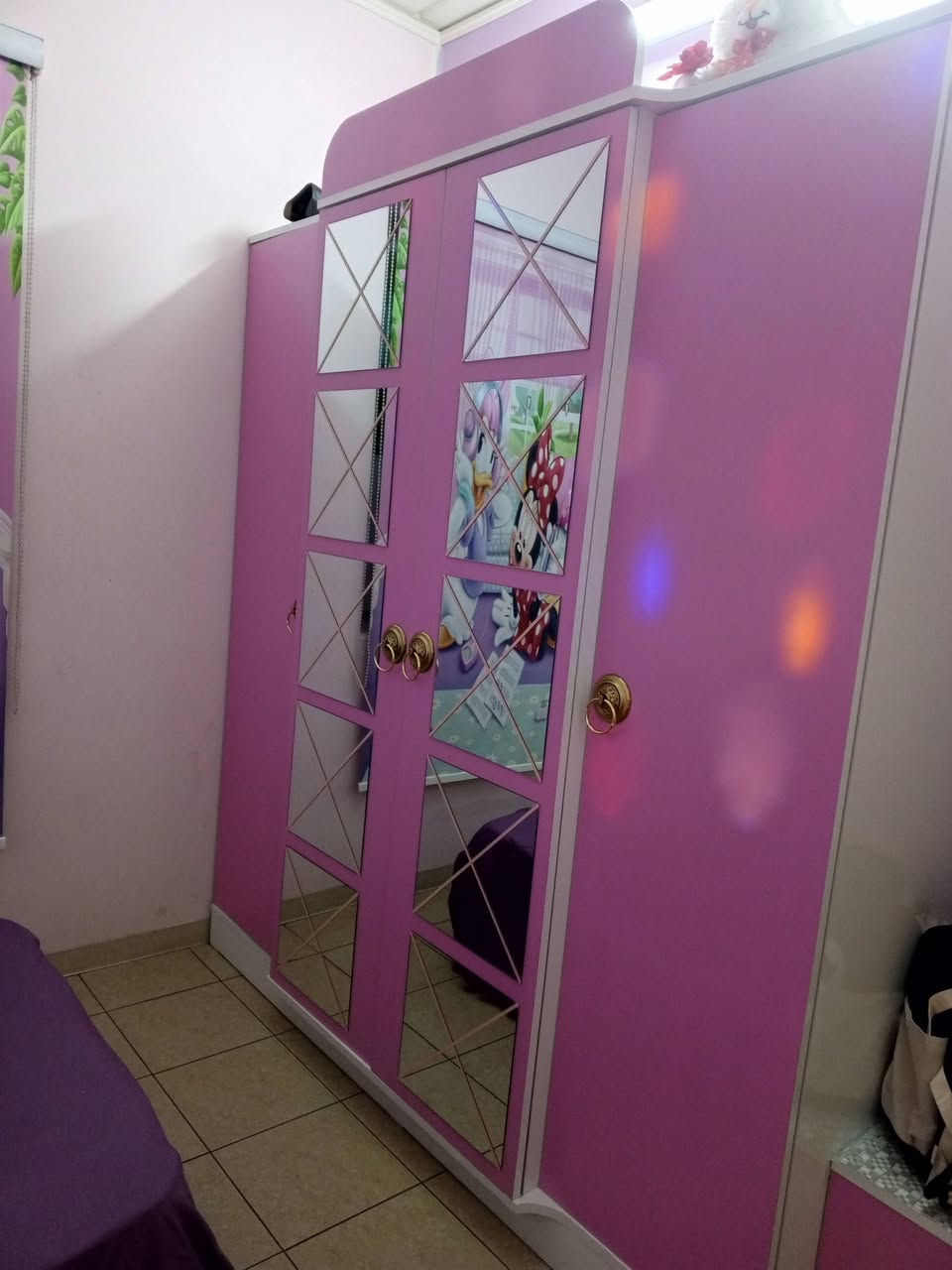 غرفة نوم للبيع بناتيه جديده استعمال قليل سريرين
بدون اي ضرر خمس قطع صناعة تركي السعر ٥٠٠
***********
