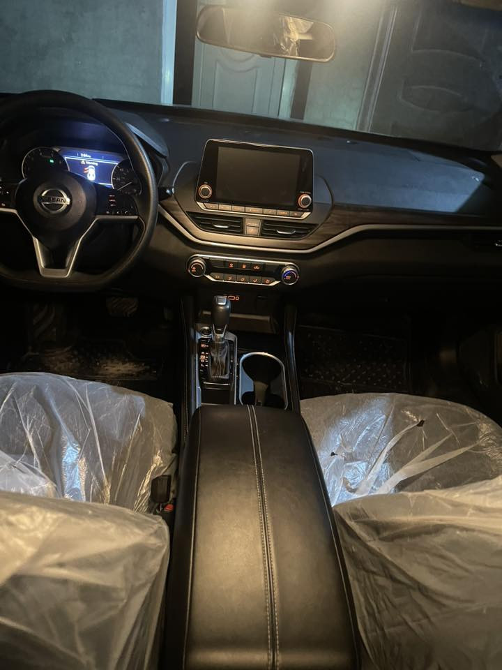 لون اسود 
رقم سليمانيه
سياره معروفه 
فئه sv
رادار تحمكات مقود جهتين كامرا حساسات  
كرسي سايق كهرباء
تدفىه تبريد  ١/١
شاشه 
سياره ماشيه ٣٦ اخت الزيرو
 بيها ثلاث قطع صبغ 
السونار موجود 
مكان السياره بعقوبه
بيع فقط 
السعر ١٥٩ بيها مجال 
اتصل وتدلل
***********
